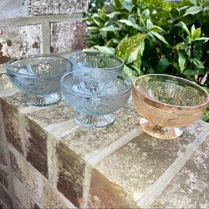 Set of 4 Iris & Herringbone Frosted Glass Dessert Bowls